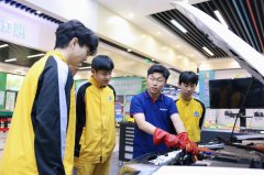 万通汽车教育：“智制”转型背后的职教力量